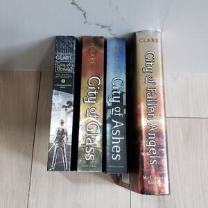 Mortal‎ Instruments Books 1 to 4 Bundle Fantasy Series Lot 3 Paperback 1 HC